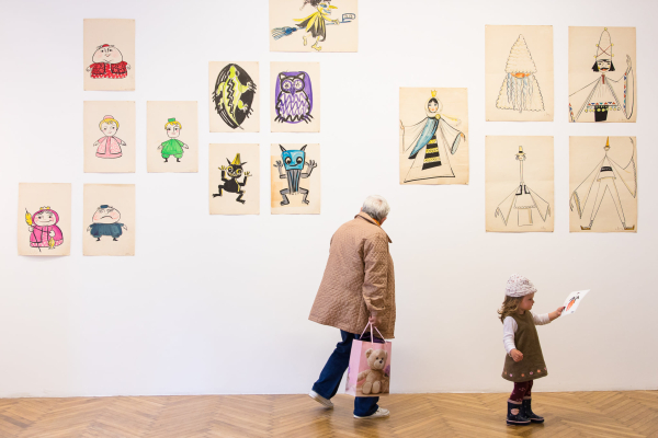 SMALL WORLDS - PUPPET AND SET DESIGNS BY BOTÁR EDIT