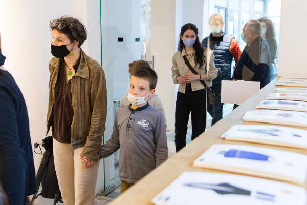 SMALL WORLDS - PUPPET AND SET DESIGNS BY BOTÁR EDIT