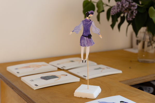 SMALL WORLDS - PUPPET AND SET DESIGNS BY BOTÁR EDIT