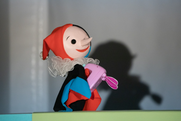 SMALL WORLDS - PUPPET AND SET DESIGNS BY BOTÁR EDIT