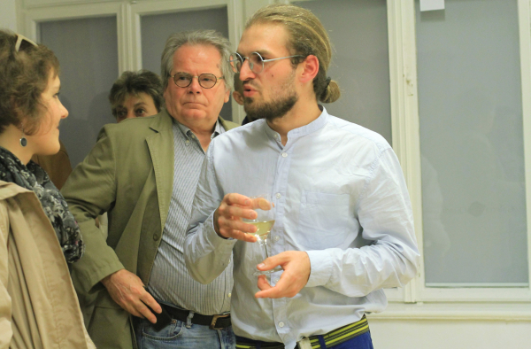 VASILE CĂTĂRĂU - IMPERFECT PROJECTIONS